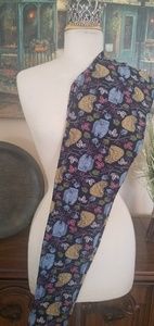 Bears & Leaves leggings